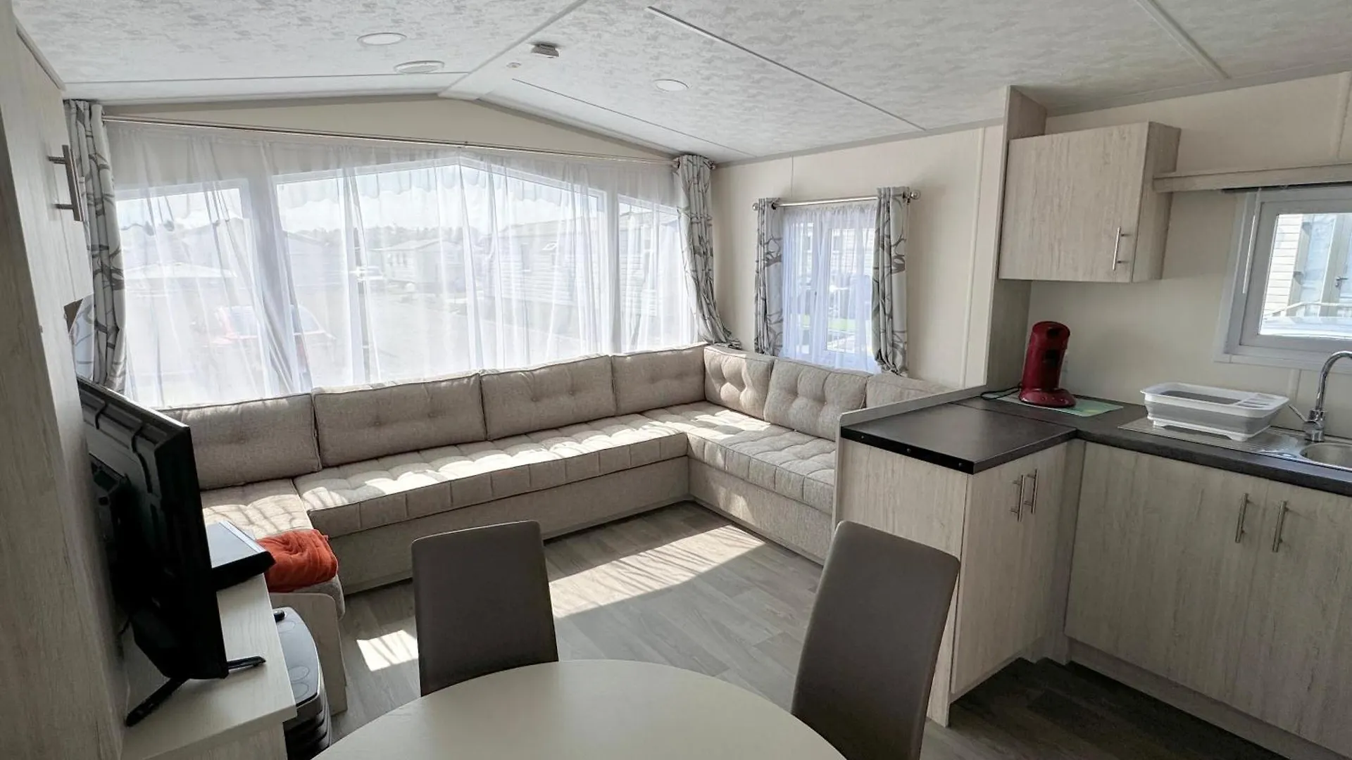 Camping Oasis 2 Slpk Caravan 'Topaz' Hotel Ostend 0*,  Belgium